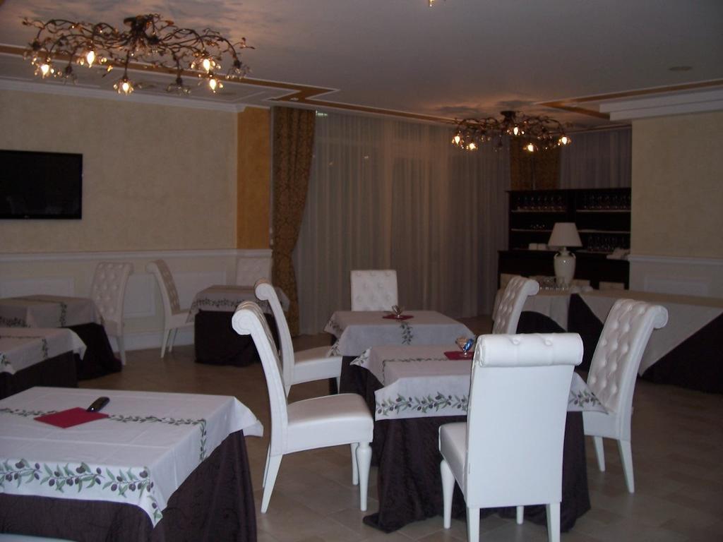 Hotel Madonna Delle Grazie Kellie Messapica Kültér fotó