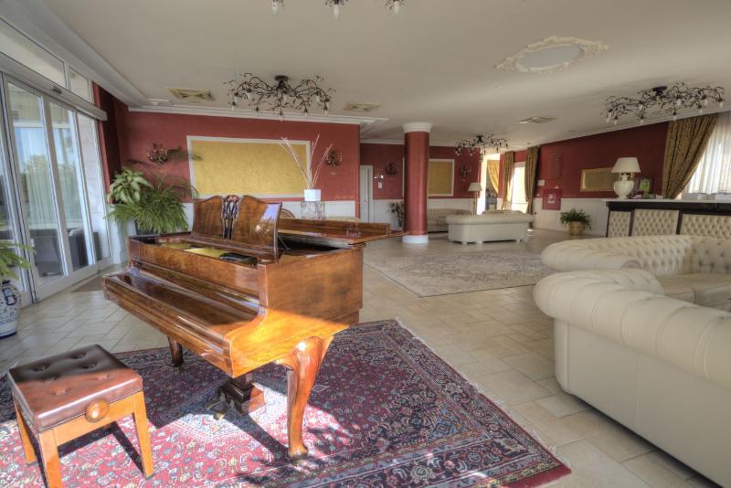 Hotel Madonna Delle Grazie Kellie Messapica Kültér fotó